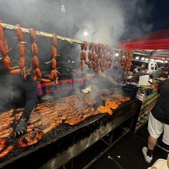 El Nuevo Pedimento - Grilling meats over mesquite coals!! - Mexican Near Me El Nuevo Pedimento - Grilling meats over mesquite coals!! - Mexican Near Me