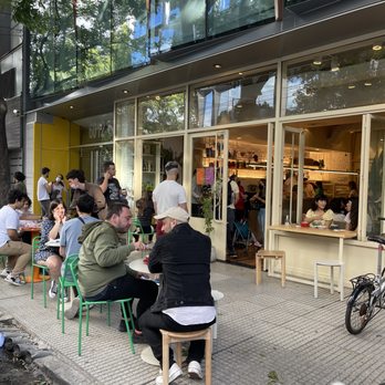 Oli - Cafeteria Near Me - Palermo, C