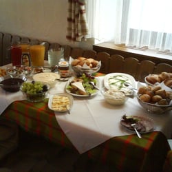 Zur Frischen Quelle - Buffet 1