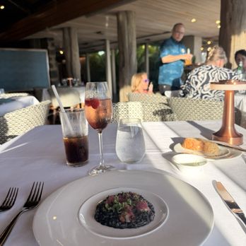 Ama Ama Restaurant - New American Near Me - Kapolei, Hawaii