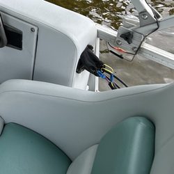 Pine Lake Boat & Motor - this is sloppy work but worse than that it was not done correctly nor was it water tested!!