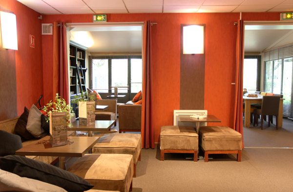 Best Western The Hotel Versailles by null