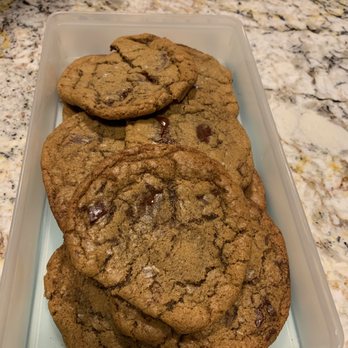 Gourmet Maisons - Brown Butter Chocolate Chip Cookies - Cooking Classes Near Me Gourmet Maisons - Brown Butter Chocolate Chip Cookies - Cooking Classes Near Me