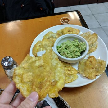 Punto Rojo - Tostones with guacamole - Latin American Near Me - East Boston, Massachusetts Punto Rojo - Tostones with guacamole - Latin American Near Me - East Boston, Massachusetts