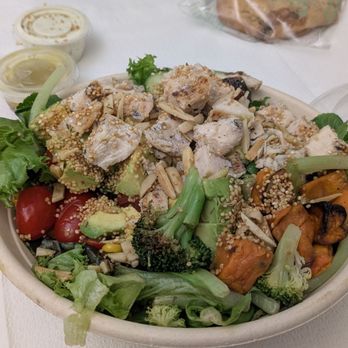 Wonder Lower East Side - Royal Greens. Salad w/ chicken, broccoli, tomatos, sweet potatoes, avocado, roasted quinoa, and more. - Food Delivery Services Near Me - New York, New York Wonder Lower East Side - Royal Greens. Salad w/ chicken, broccoli, tomatos, sweet potatoes, avocado, roasted quinoa, and more. - Food Delivery Services Near Me - New York, New York