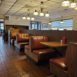 Milky Way Restaurant - Dining room