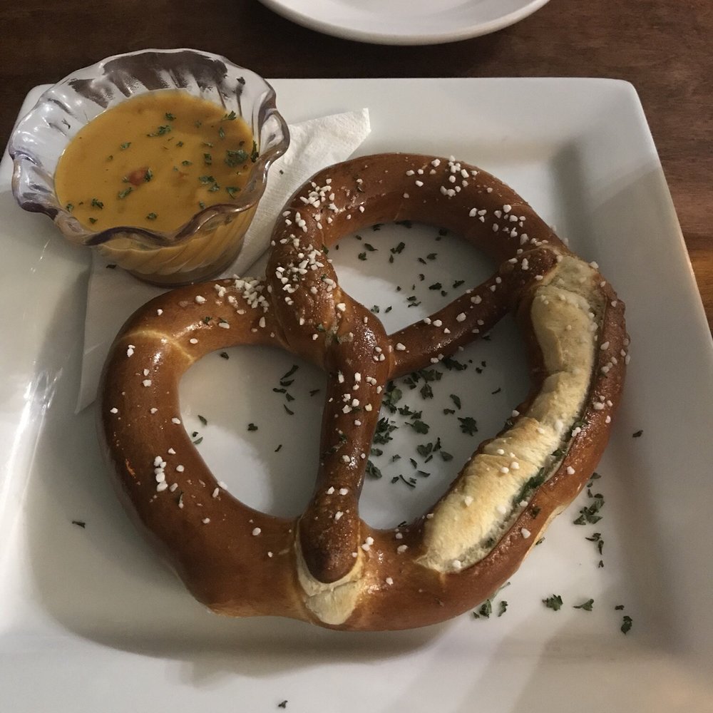 The Parson's Pub - Soft pretzel with Guinness cheese - Irish Near Me - Murphy, North Carolina The Parson's Pub - Soft pretzel with Guinness cheese - Irish Near Me - Murphy, North Carolina