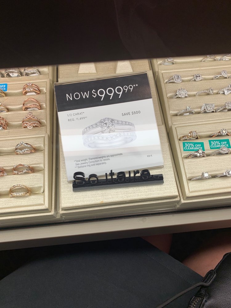 KAY JEWELERS Updated July 2024 13 Reviews 701 Lynnhaven Pkwy