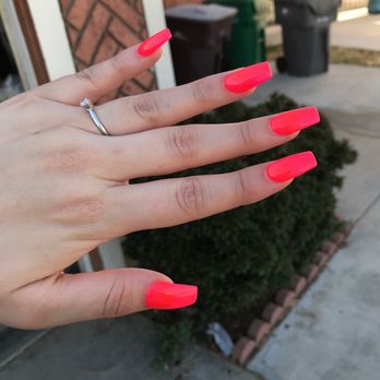 World Nails - Nail Salons Near Me - Riverside, California