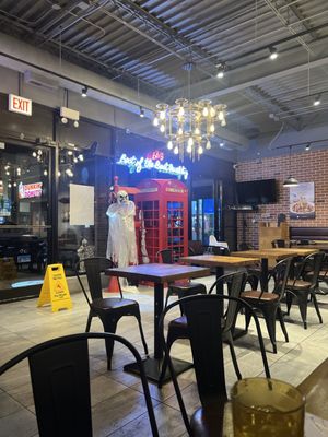 bb.q Chicken Lincoln Park by null