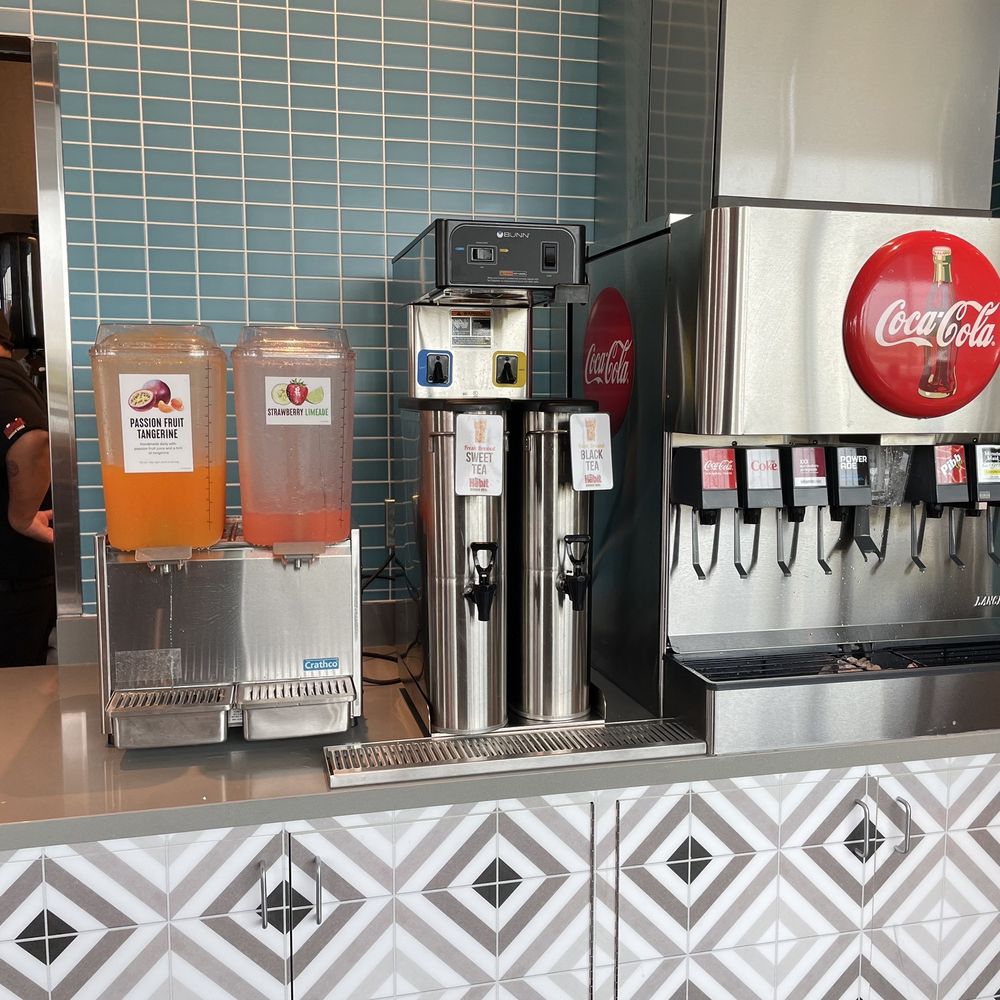 Habit Burger & Grill - Drink station: coke products as well as tea options and juice options - Burgers Near Me - Bowie, Maryland