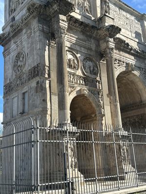 Arch of Constantine by null