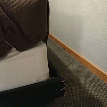 Grand View Lodge - Bed platform sticks out further than the mattress. - Resorts Near Me - Nisswa, Minnesota Grand View Lodge - Bed platform sticks out further than the mattress. - Resorts Near Me - Nisswa, Minnesota