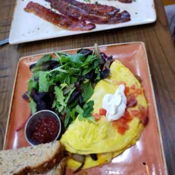 First Watch - The works omelet and million dollar bacon - Breakfast & Brunch Near Me - Boca Raton, Florida