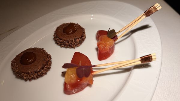 Ducasse sur Seine by null