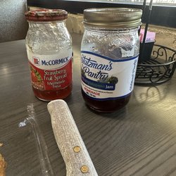 Mariscos El Rincon Bar & Grill - Community jars. Who knows what used forks, spoons or knives had been put into people mouths then into the jars. Not for us!!