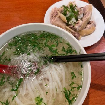 Pho Ga Hai Van - Delicioso!!!!!! - Vietnamese Near Me - Westminster, California