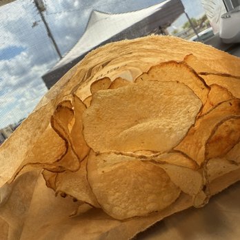 5WTX Field Kitchen - Most delicious chips! - Food Trucks Near Me - Rhome, Texas 5WTX Field Kitchen - Most delicious chips! - Food Trucks Near Me - Rhome, Texas