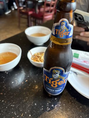Ánh Hồng Restaurant by null