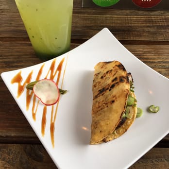 El Punto Foodtrucks - Food Trucks Near Me - Tijuana, BCN