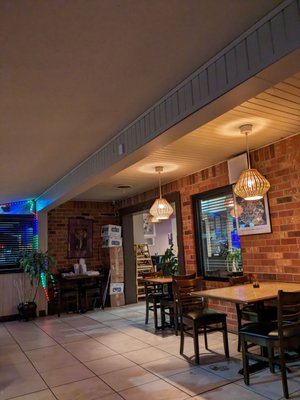 Cantonese Wong's Café by null