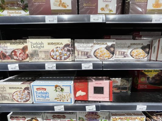 Istanbul Supermarket by null