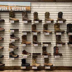 Bass Pro Shops - Boots