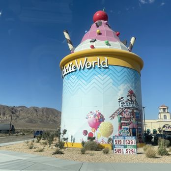 EddieWorld - Look for this from the fwy - Service Stations Near Me - Yermo, California EddieWorld - Look for this from the fwy - Service Stations Near Me - Yermo, California