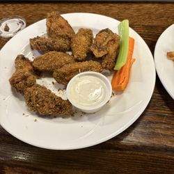 Riley's Olde Town Pub - Cajun wings