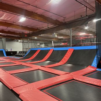Aerozone Trampoline Park - Trampoline Parks Near Me - Fresno, California
