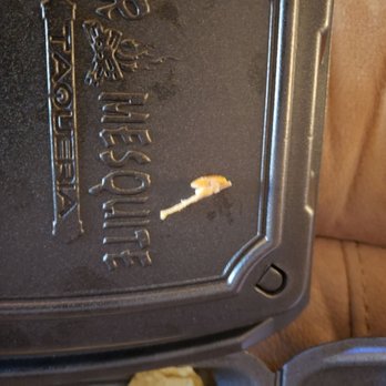 Mesquite Fresh Street Mex - Chicken bone found in quesadilla - Mexican Near Me - Gilbert, Arizona