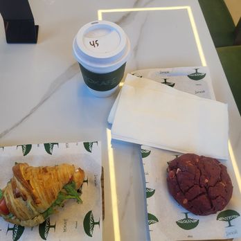 Mokafe - Croissant sandwich and red velvet cookie - Coffee & Tea Near Me - Melville, New York