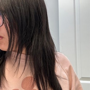 Debe Salon - The sides of my hair were not even symmetrical - Hair Salons Near Me - San Mateo, California