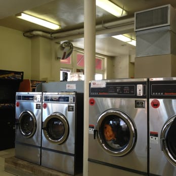 WashStudio - Laundromat Near Me - Saint Louis, Missouri