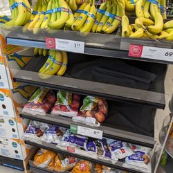 Shoppers Drug Mart - Fruit and potatoes