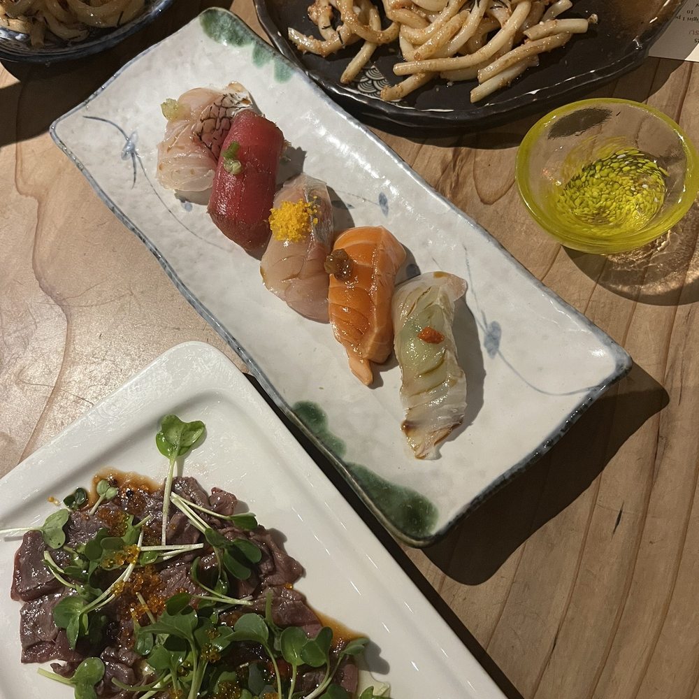 Fenikkusu - 5 piece omasake nigiri , mentaki don, Waygu carpaccio - Japanese Near Me - San Francisco, California