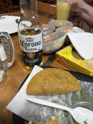 Oiga Mire Vea Colombian Cuisine and Latin NightClub by null