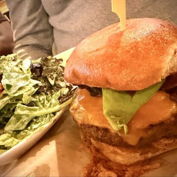 J Riley Distillery - J.Riley Burger - Distilleries Near Me - Redlands, California
