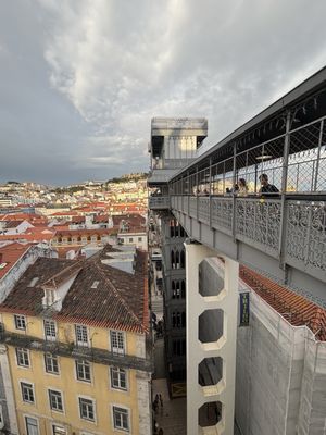 Santa Justa Lift by null