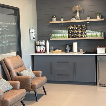 The Nail Method - Feel super comfortable while you get your nails done on those chairs - Nail Salons Near Me - Scottsdale, Arizona
