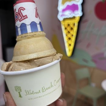 Walnut Beach Creamery - Ice Cream & Frozen Yogurt Near Me - Milford, Connecticut Walnut Beach Creamery - Ice Cream & Frozen Yogurt Near Me - Milford, Connecticut