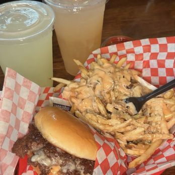 Spread Please - ig: ayeshasfoodcam - Burgers Near Me - El Segundo, California