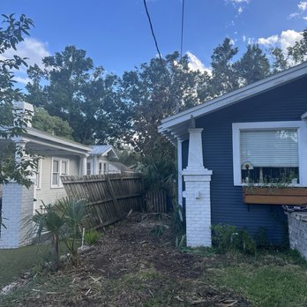 ArborGuard Tree Experts - Broke our fence and left it. Tore up all our grass - Tree Services Near Me - Tampa, Florida ArborGuard Tree Experts - Broke our fence and left it. Tore up all our grass - Tree Services Near Me - Tampa, Florida