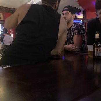 Roscoe's Tavern - Bartender ignoring us to chat with another customer for more than 10 minutes - Gay Bars Near Me - Chicago, Illinois Roscoe's Tavern - Bartender ignoring us to chat with another customer for more than 10 minutes - Gay Bars Near Me - Chicago, Illinois