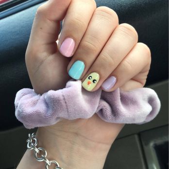 Cosmo Spa - Cute Gel nails - Waxing Near Me - Corona, California