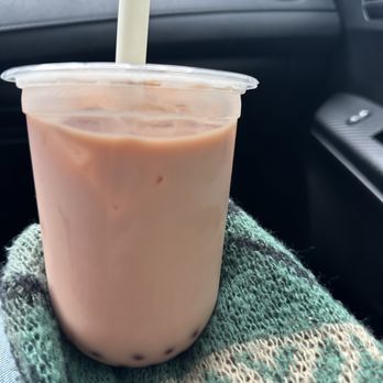 The Juicy Boba - Strawberry Milk Tea with Strawberry popping boba. - Bubble Tea Near Me - Conyers, Georgia