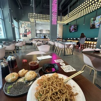 Serious Dumpling 正经生煎 - Table for Juan - Chinese Near Me - San Jose, California Serious Dumpling 正经生煎 - Table for Juan - Chinese Near Me - San Jose, California