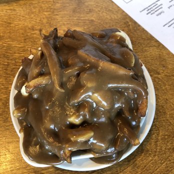Maple Leaf Diner - Canadian Classic Poutine (half) - American Near Me - Dallas, Texas Maple Leaf Diner - Canadian Classic Poutine (half) - American Near Me - Dallas, Texas