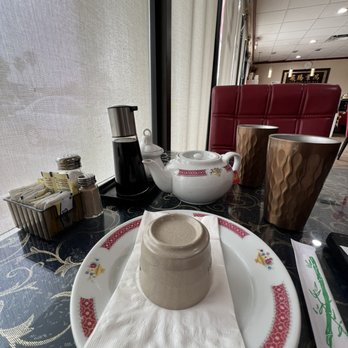 Sang's Chinese Food - Interior - Dim Sum Near Me - North Miami Beach, Florida