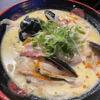 Poong Moon - Cream Champong - Asian Fusion Near Me - North York, Ontario Poong Moon - Cream Champong - Asian Fusion Near Me - North York, Ontario